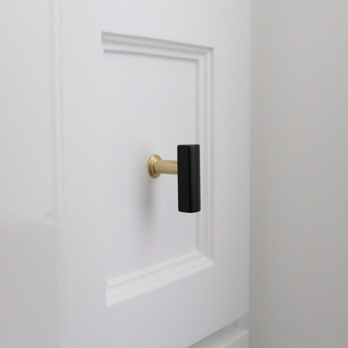 Hapny Home M30-BSB Mod Cabinet T-Knob Matte Black Satin Brass