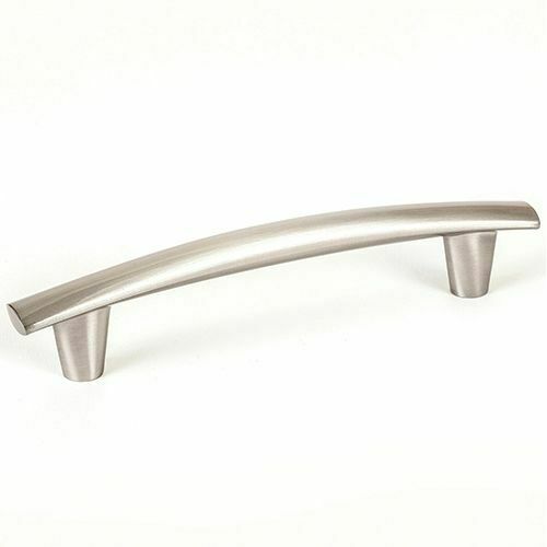 Berenson 2099-4BPN-P Meadow 128mm Brushed Nickel Pull