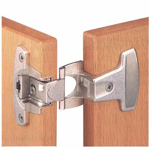Hettich 902230804K 15mm OL Hinge Arm Cup 3/4