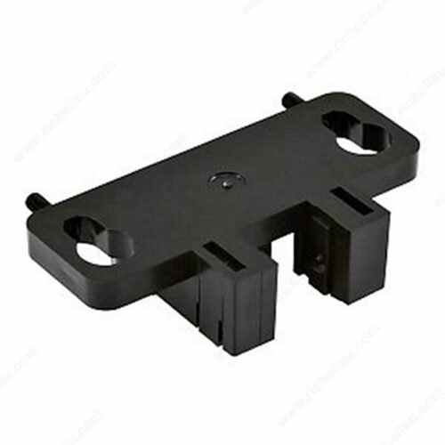 Richelieu RAM000 Salice Hinge Insertion