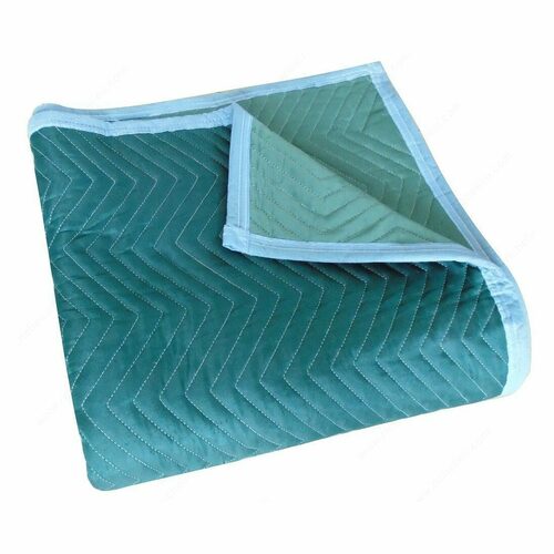 Richelieu M9951102 Premium Protection Blanket Cover