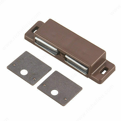 Richelieu 291V Double Magnetic Catch