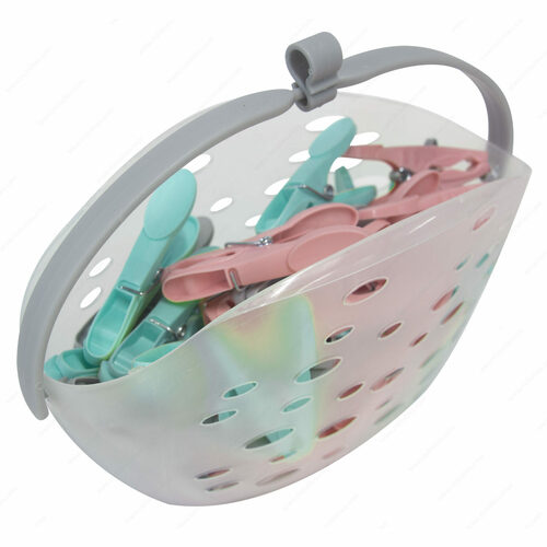 Richelieu 456161 Plastic Clothespins with Basket