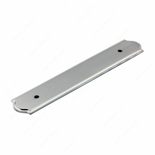 Richelieu BP1040128195 Transitional Metal Pull Backplate - Model 1040