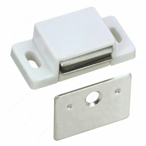 Richelieu BP52030 Magnetic Door Catch