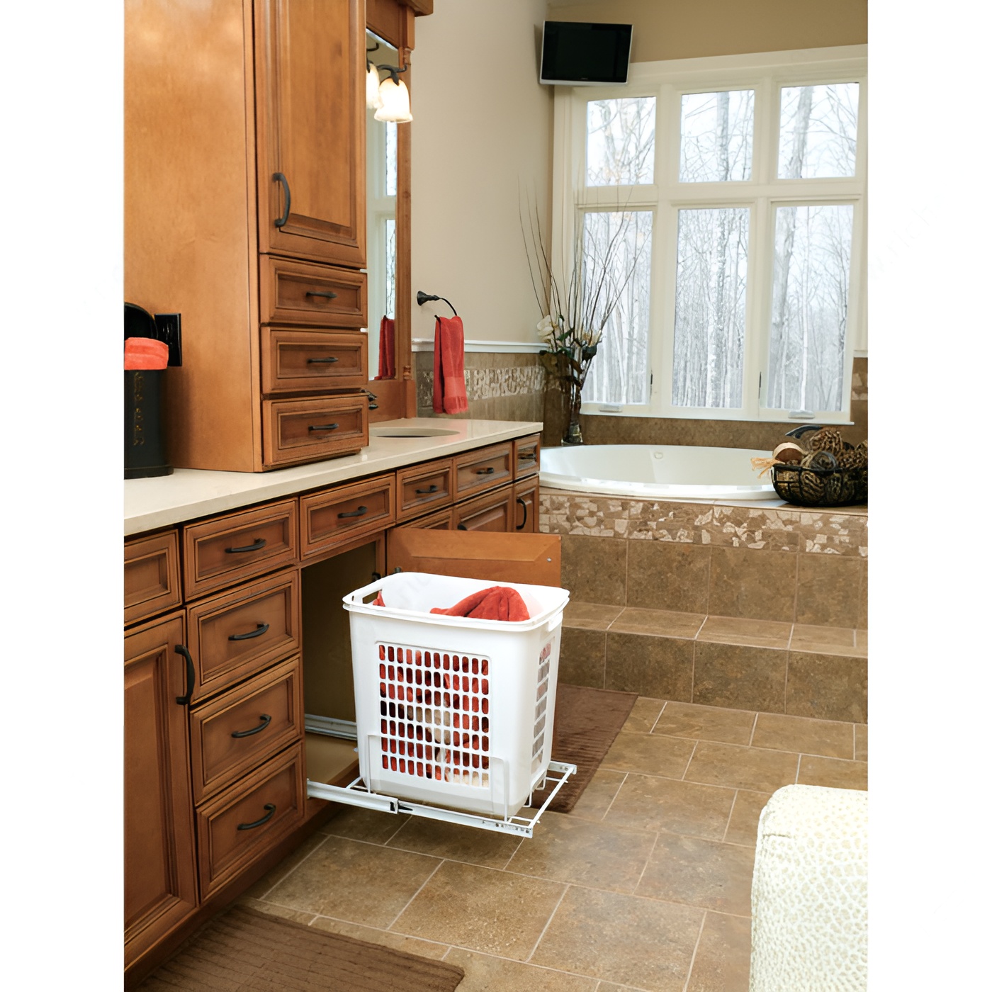 Richelieu 1520030 PullOut Hamper 54.72 qt.